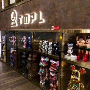 上海闵行区马桥镇附近夜总会招聘商务礼仪,是当天上班当天发薪吗？