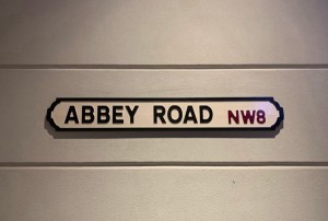 上海浦东新区洋泾街道附近酒吧招聘包厢气氛租,(不用交台费)