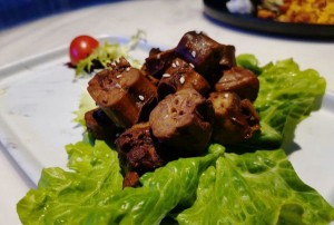 上海静安区附近夜总会招聘酒水促销员,领班直聘的