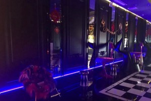 上海好上班夜总会ktv招聘包厢陪唱,工作环境和氛围如何？