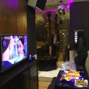 上海奉贤区西渡街道附近酒吧招聘酒水促销员,招聘电话多少