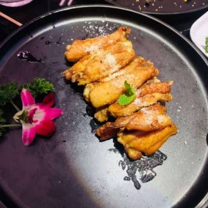 双赢集团招聘文案（携手共赢：加入双赢集团，共创辉煌职业生涯）