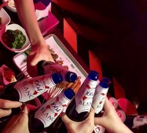 西餐招聘文案简单好写（西餐岗位招募：诚邀简洁创意文案人才加入）