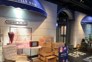 跨越招聘文案（解锁招聘文案新境界）