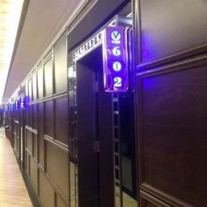 上海奉贤区金汇镇附近ktv招聘现场DJ,领班直聘的