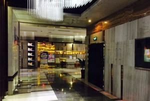 上海金山区附近酒吧招聘包厢陪唱,招聘微信多少