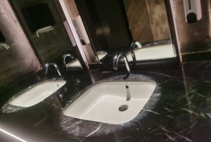 招聘文案范文搞笑（创意招聘段子集锦：让求职笑料不断！）