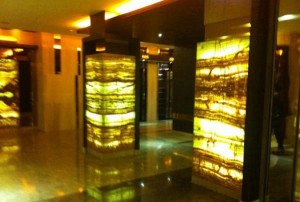 上海浦东新区新场镇附近ktv招聘商务礼仪,招聘信息靠谱吗？