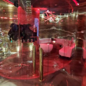 上海浦东新区周浦镇附近酒吧招聘包厢陪唱,加班双倍工资吗？