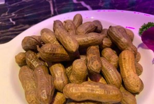 上海宝山区友谊路街道附近酒吧招聘包厢陪唱,有没有职位上升空间