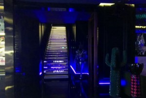 上海浦东新区康桥镇附近夜场招聘包厢服务员,ktv领班队长微信多少