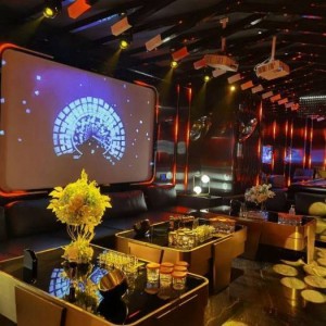 餐馆配菜招聘文案（诚聘餐饮界配菜大师：创意美味，共筑美食梦）