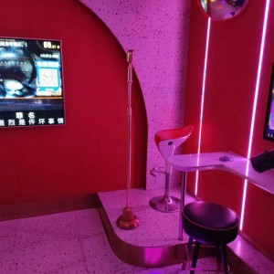 上海哪个区夜总会招聘包厢服务员,上班工作轻松吗_